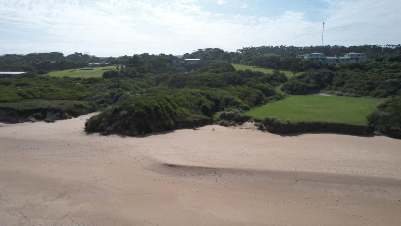 Front line beach chacra minutes away from José Ignacio